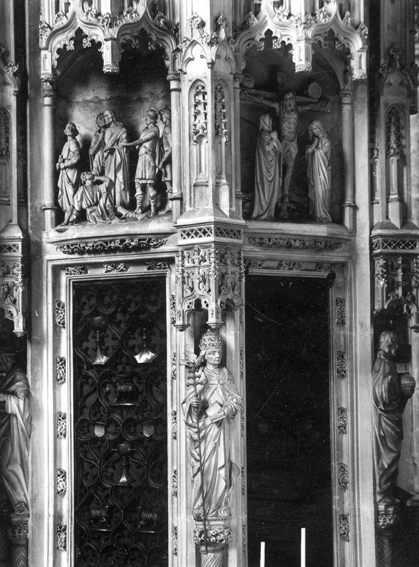 tour du Saint-Sacrement / Kerk O.L.Vrouw over de Dijle