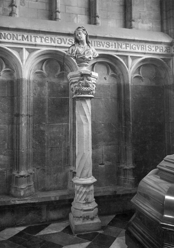 colonne[élément d'architecture] / Eglise Saint-Martin[Liège]