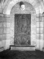 B029819