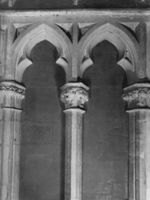 B029836