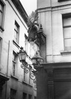 B029963