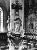 B031098