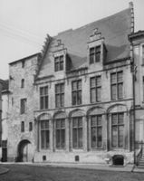 B032096
