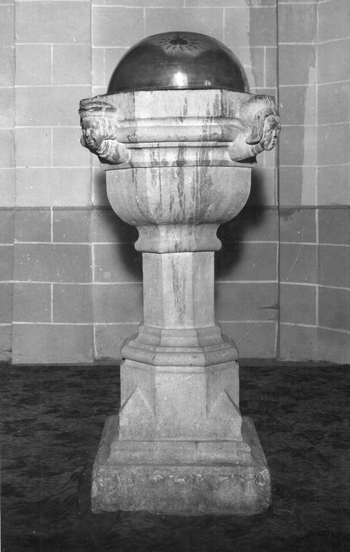 fonts baptismaux / Eglise Saint-Jean-Baptiste[Namur]