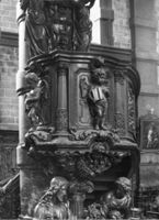 B032596