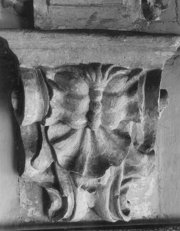 console[socle] / Abdij van Maagdendale