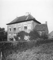 B032767