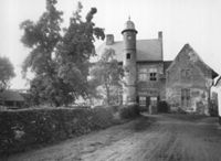 B032768