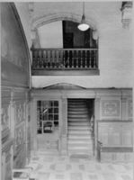 B032845