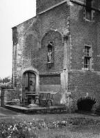 B032906
