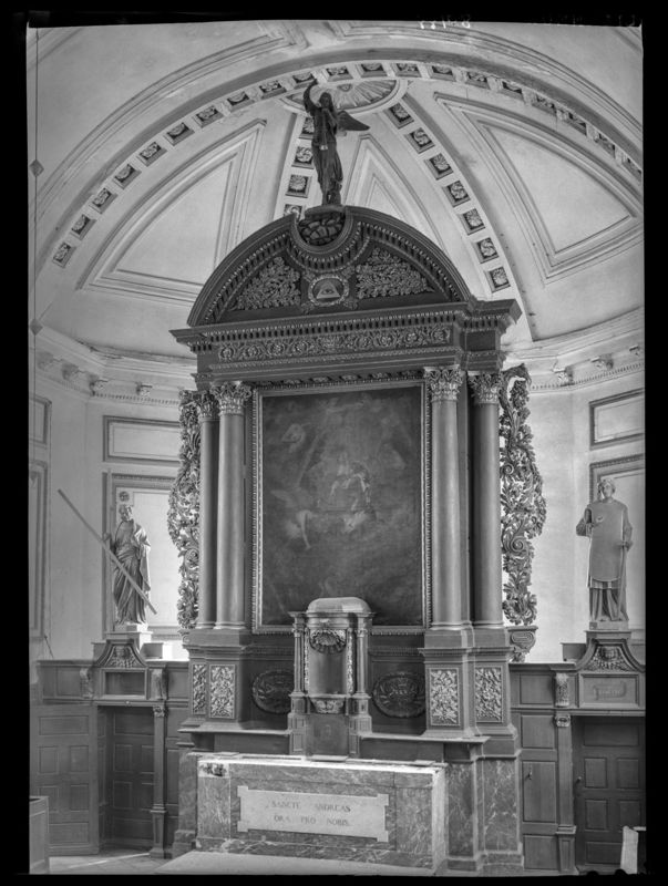autel à retable / Eglise Saint-André[Lierneux]