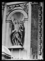 B033129