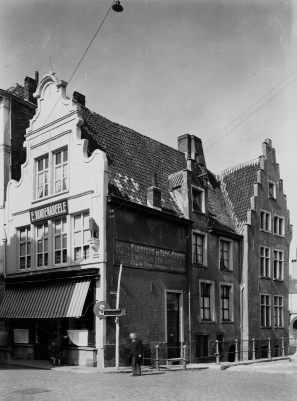 woongebouw / Bouwwerk[Gent]