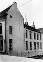 B033455