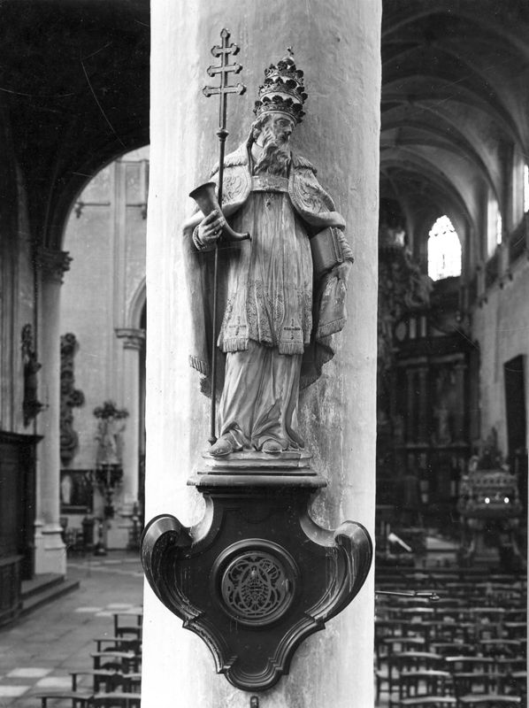 H. Cornelius paus