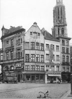 B033637