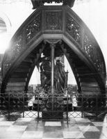 B033955