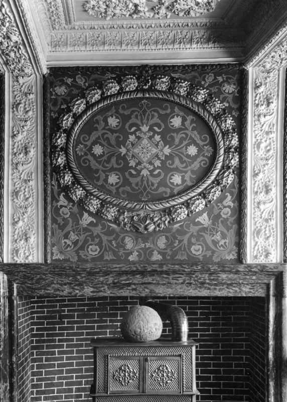 relief[sculpture] / Presbytère[Limbourg]