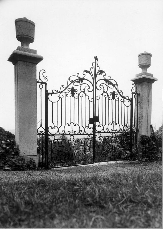 grille[élément d'architecture] / Château Porte d'Ardenne (Poswick)