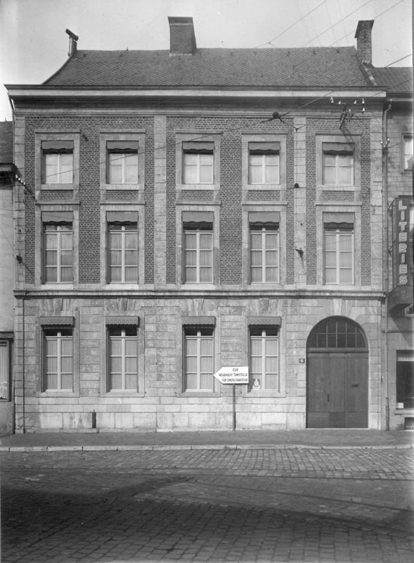 maison / Maison, rue des Raines, 6