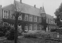 B034902