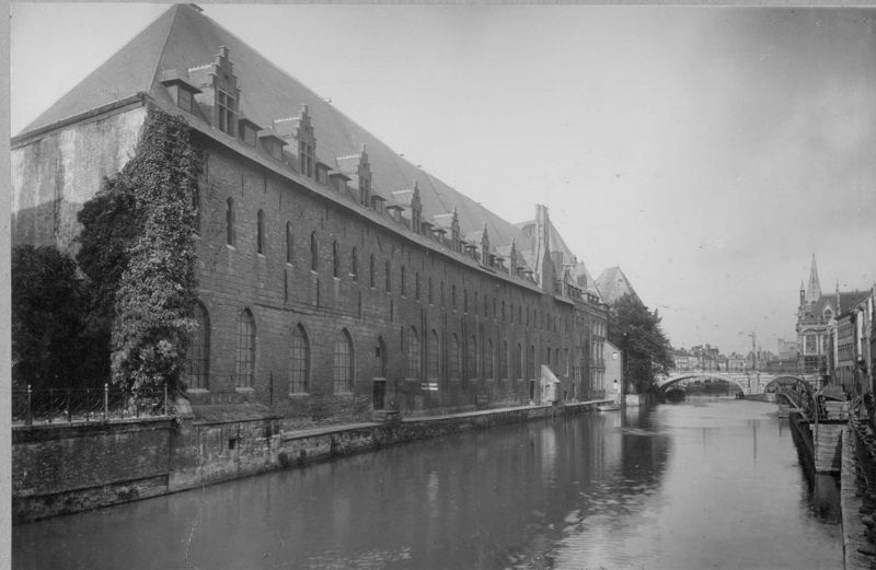 monastère / Klooster van de Dominikanen. Het Pand