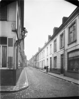 B035354