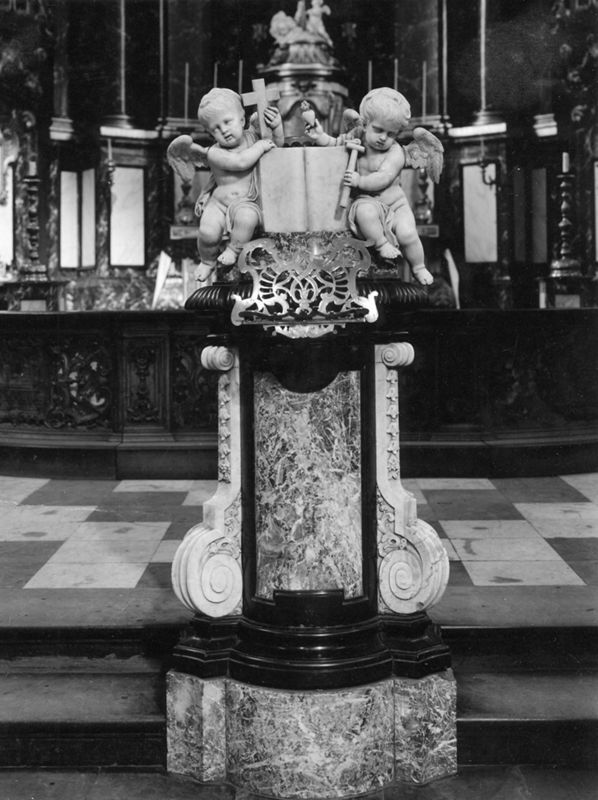 lutrin de choeur / Kerk O.L.Vrouw Hemelvaart[Ninove]