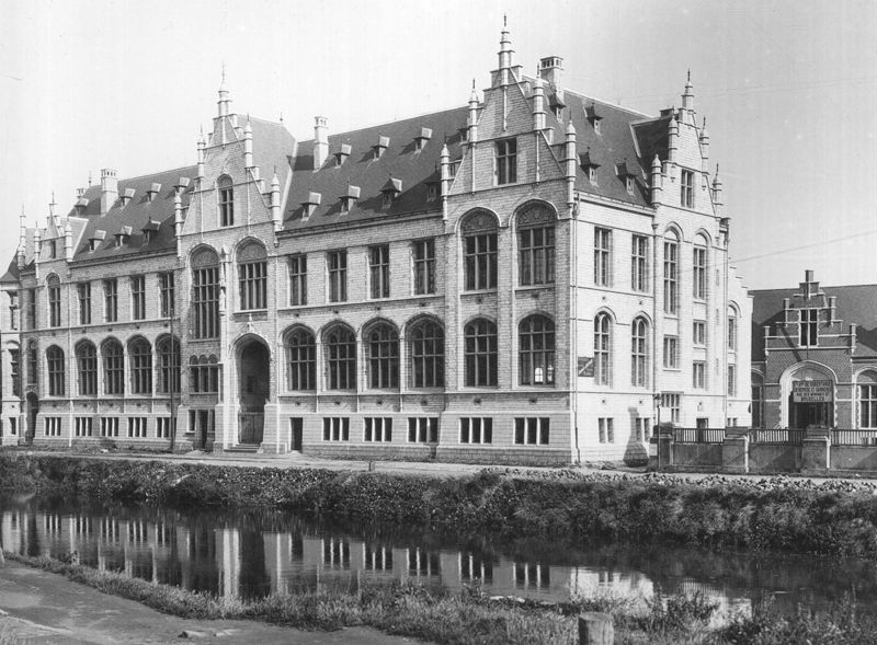 bâtiment destiné à la justice / Bouwwerk[Oudenaarde]