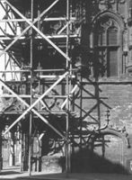 B035945