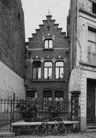 B036653