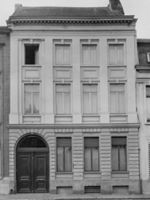 B036659