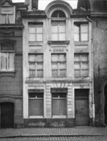B036686