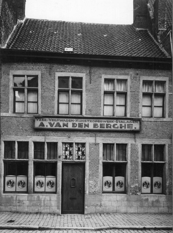 woongebouw / Bouwwerk[Gent]
