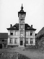B037158