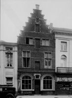 B037271