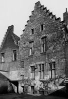 B038021
