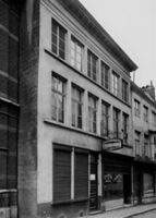 B038089