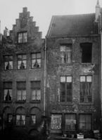 B038115