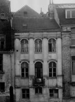 B038116
