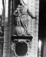 B038679