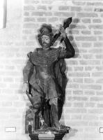 B039000