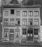 B039185