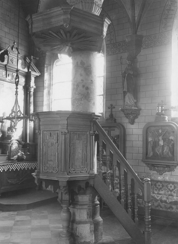 chaire de vérité / Eglise Saint-Quentin[Lives-sur-Meuse]