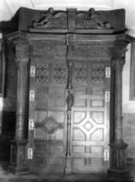 B042268