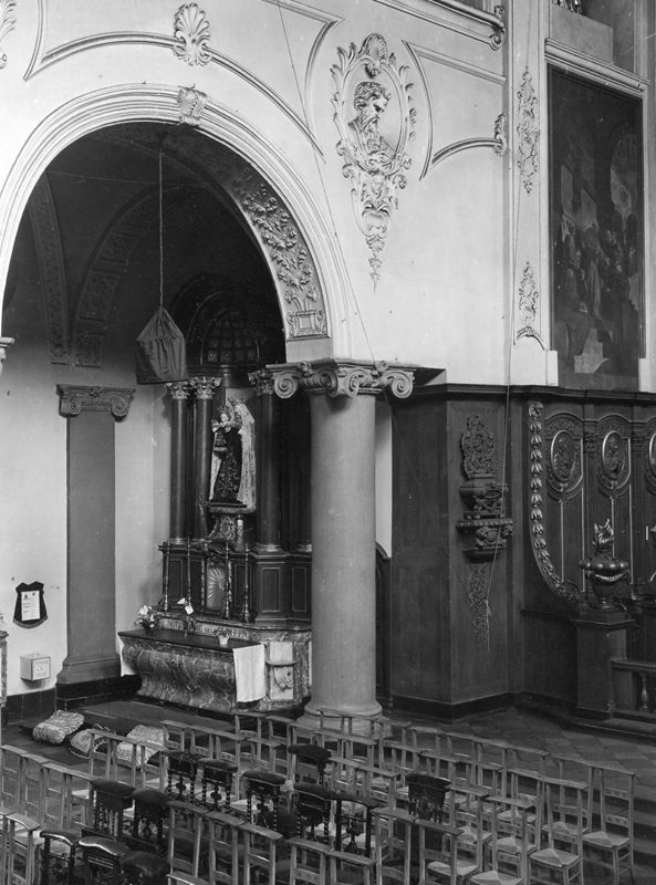 retombée de voûte / Eglise Saint-Antoine[Liège]