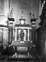 B042465