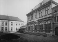 B042511