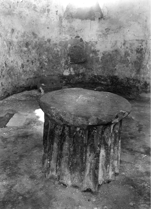 Tambour cannelé à arêtes plates