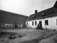 B042911